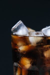 üdítő, cola, szénsavas, cukros
